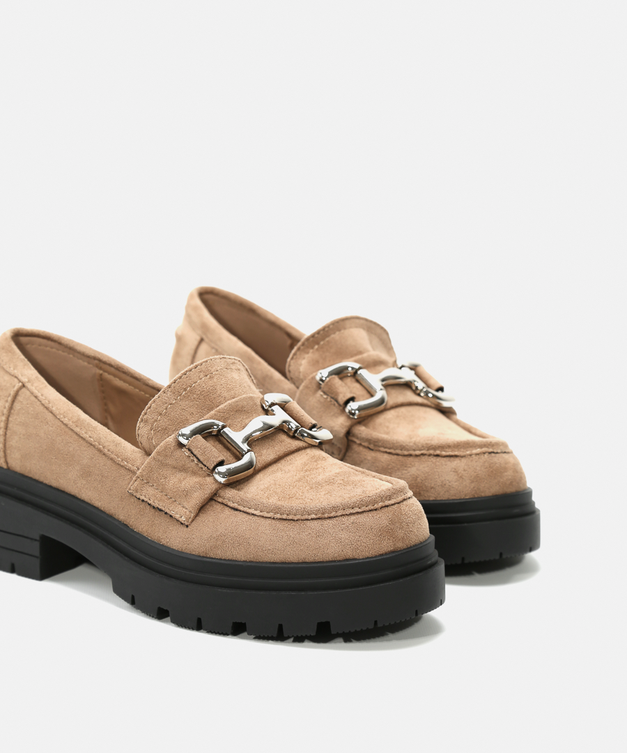 Mocasines detalle cadena